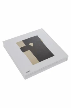 MIYAKE,2nd EDITION Coffee Table Bok