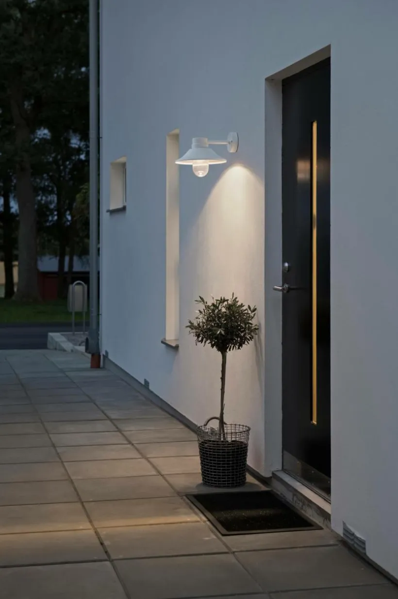 Vägglykta Vega Höjd 26,5 Cm